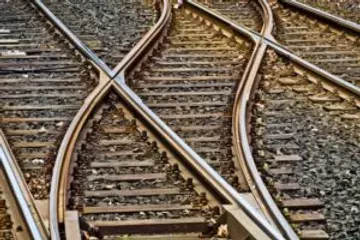 Nuova ferrovia Napoli-Bari tutta in cantiere entro il 2021